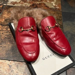 Gucci Princetown Sandal Loafers in red